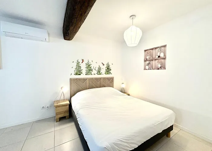 Sencha, Lit 160, Clim, Plein Coeur De Nîmes